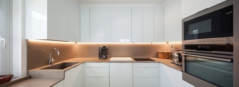 Easy Ways to Upgrade Basic Kitchen Cabinets Easy Ways to Upgrade Basic Kitchen Cabinets