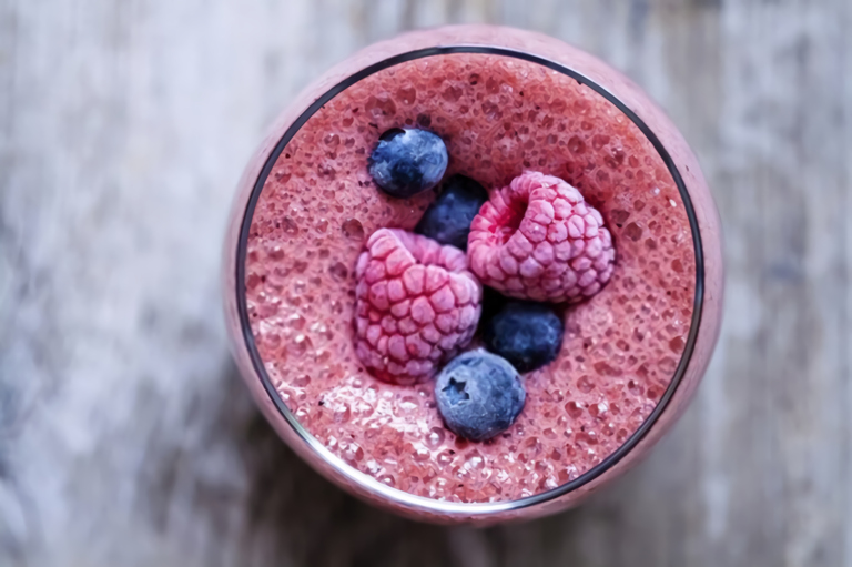 How To Make A Smoothie With Frozen Fruit And Milk? How To Make A Smoothie With Frozen Fruit And Milk?